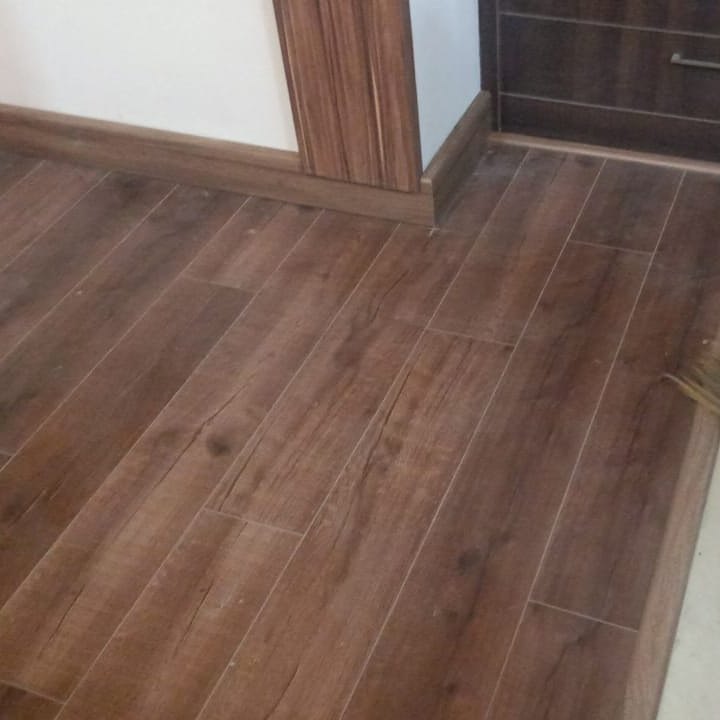 SOL Glaze Series 8MM Flooring - Glossy and Elegant SPC Panels